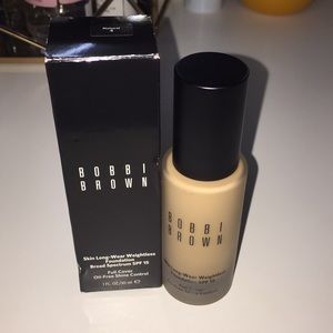 Bobbi Brown long wear foundation SPF 15